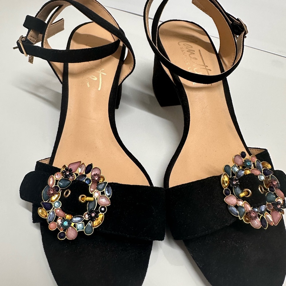 Nanette LePore Elegant Black Sandals with Multicolor Embellishments - size 7.5